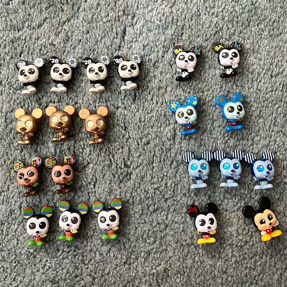 Disney Doorables Mickey Mouse Years of Ears - lot of 21